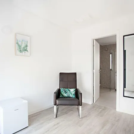 Guest house Clara Faro